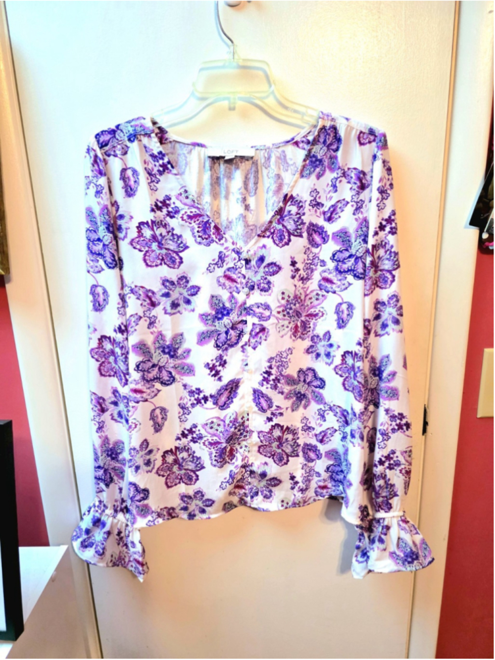 Loft Size Large Floral Long Sleeved Blouse NWOT